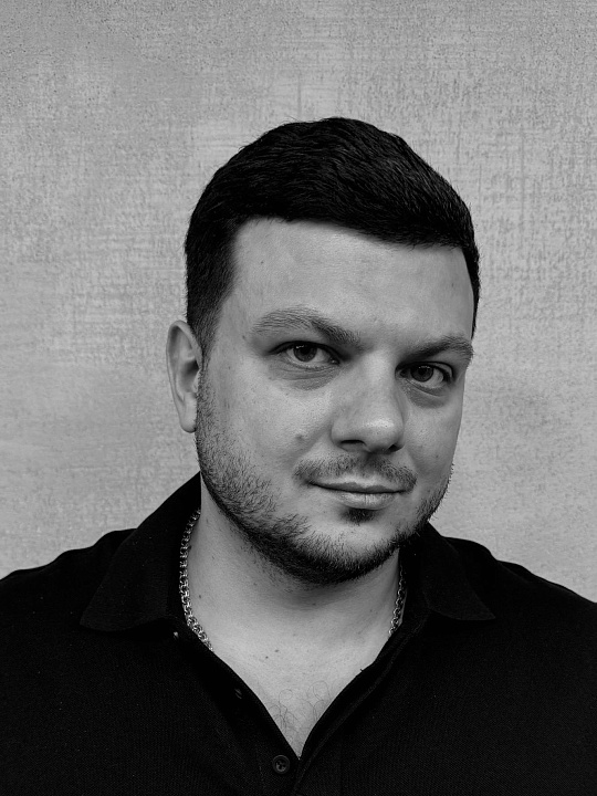 Сотрудник Алексей